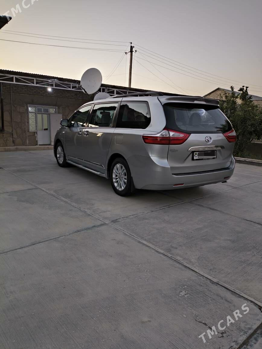 Toyota Sienna 2015 - 400 000 TMT - Gyzylarbat - img 4