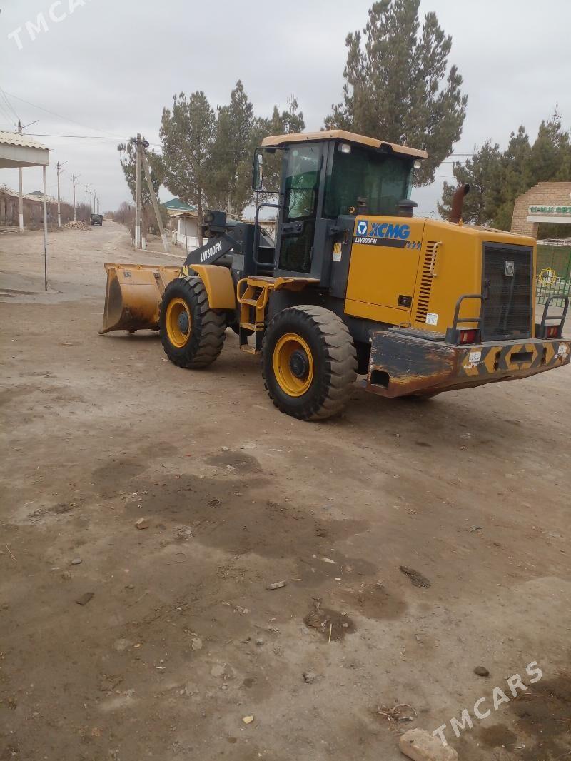 XCMG LW300F 2019 - 490 000 TMT - Saýat - img 1
