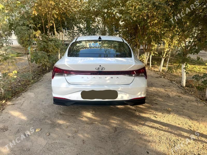 Hyundai Elantra 2021 - 220 000 TMT - Бузмеин ГРЭС - img 4