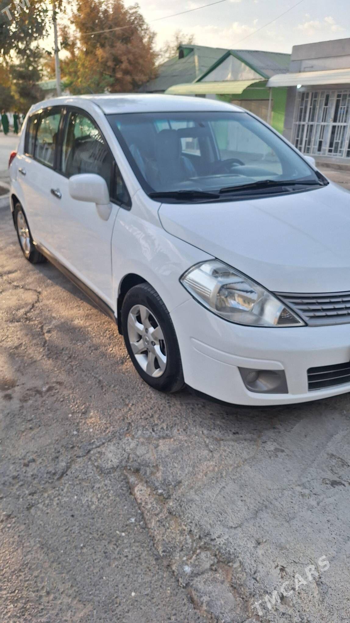 Nissan Versa 2009 - 140 000 TMT - Büzmeýin - img 2