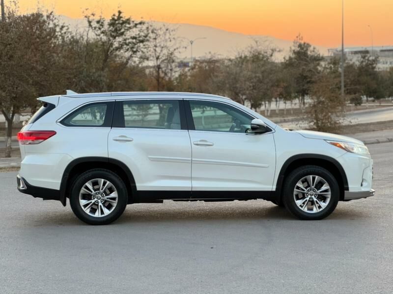 Toyota Highlander 2019 - 419 000 TMT - Aşgabat - img 7