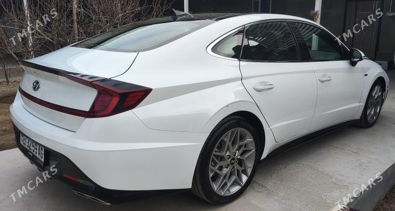 Hyundai Sonata 2021 - 320 000 TMT - Büzmeýin - img 2