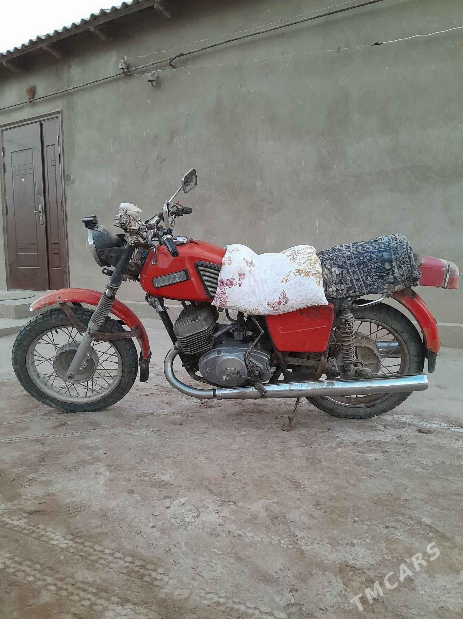 Iž Ýupiter 2022 - 80 000 TMT - Теджен - img 3