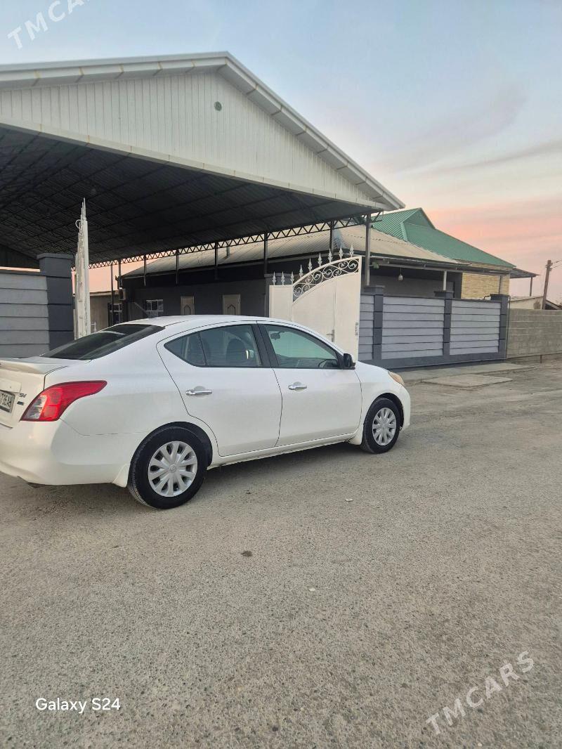 Nissan Versa 2012 - 125 000 TMT - Gurtly - img 3
