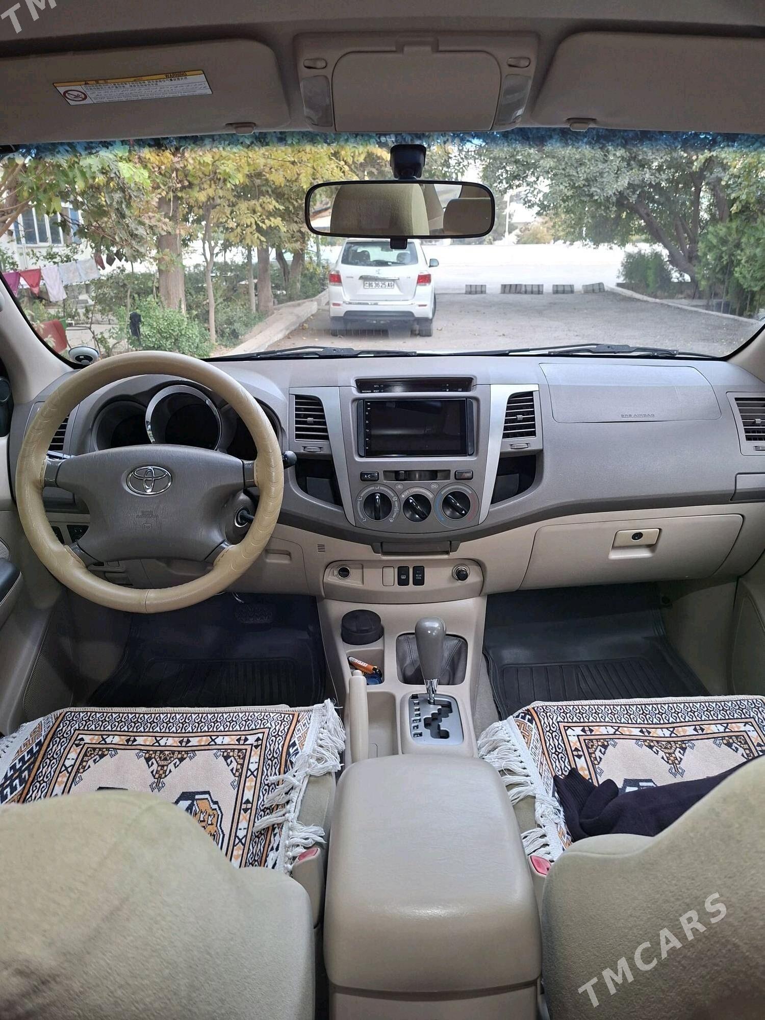 Toyota Fortuner 2006 - 330 000 TMT - Aşgabat - img 6