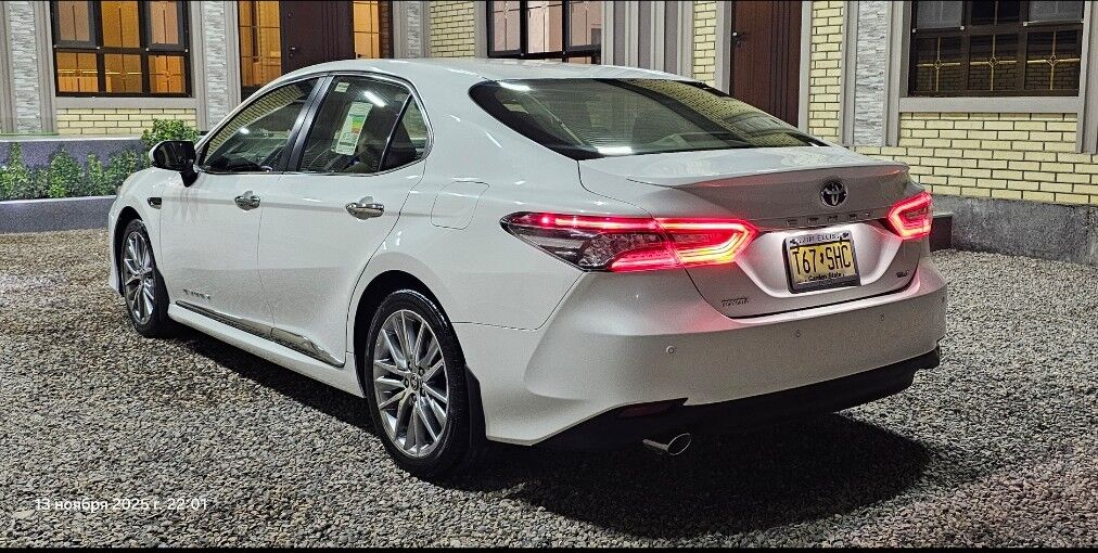 Toyota Camry 2022 - 328 000 TMT - Мары - img 3