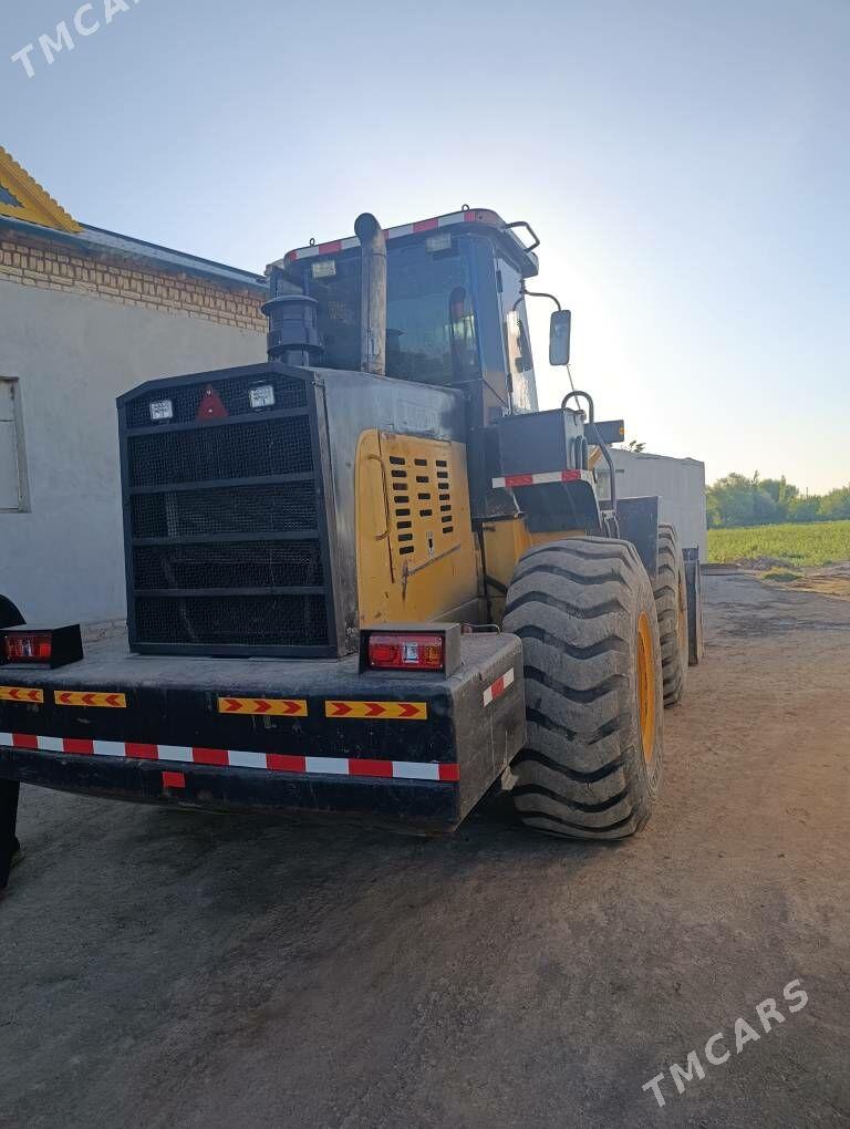 XCMG ZL50 2012 - 370 000 TMT - Daşoguz - img 2