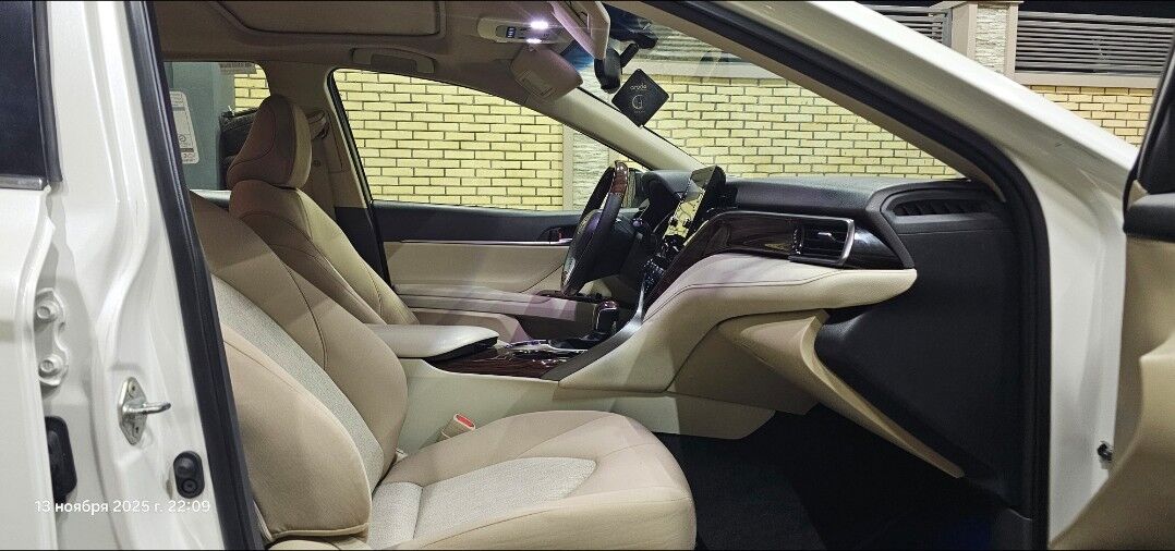 Toyota Camry 2022 - 328 000 TMT - Мары - img 9