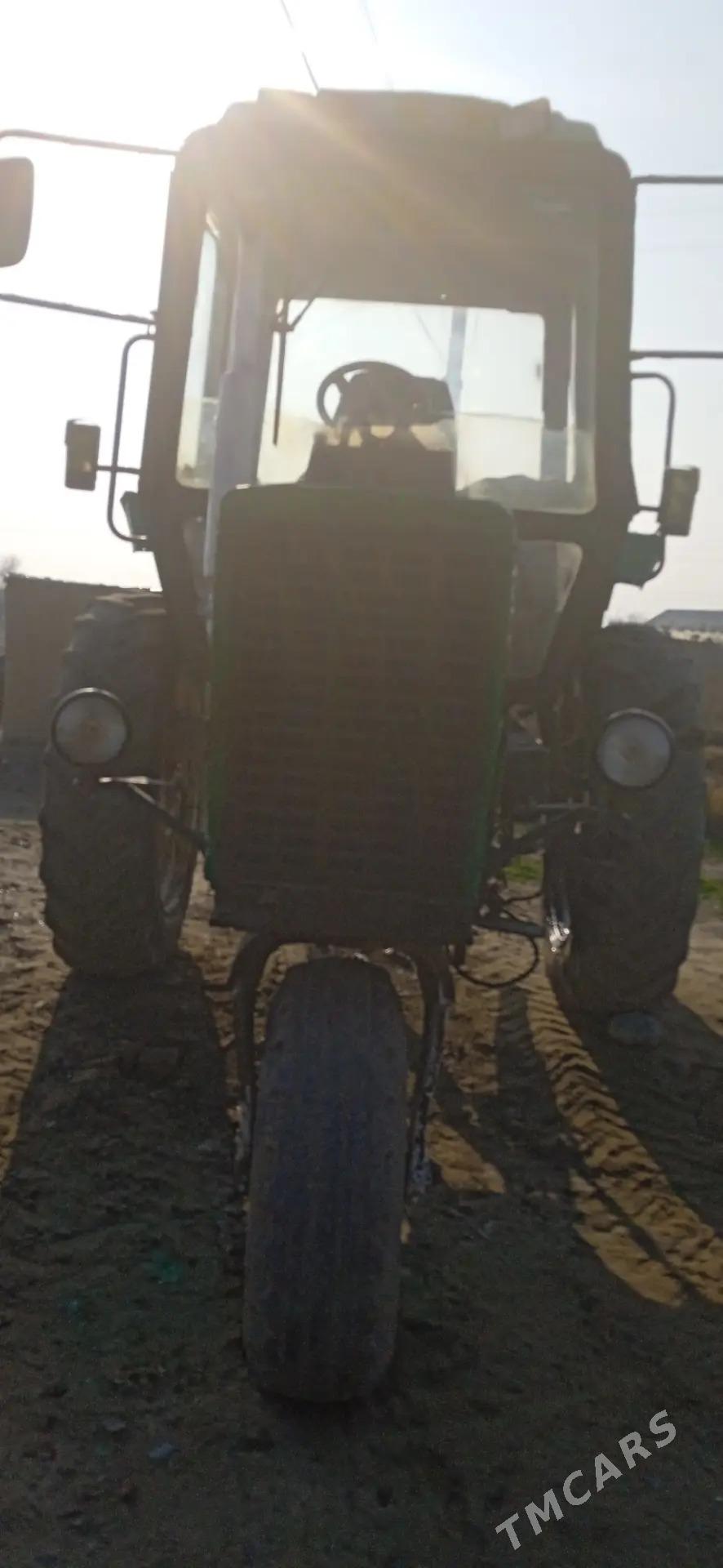 Belarus 320 2010 - 70 000 TMT - Bäherden - img 2