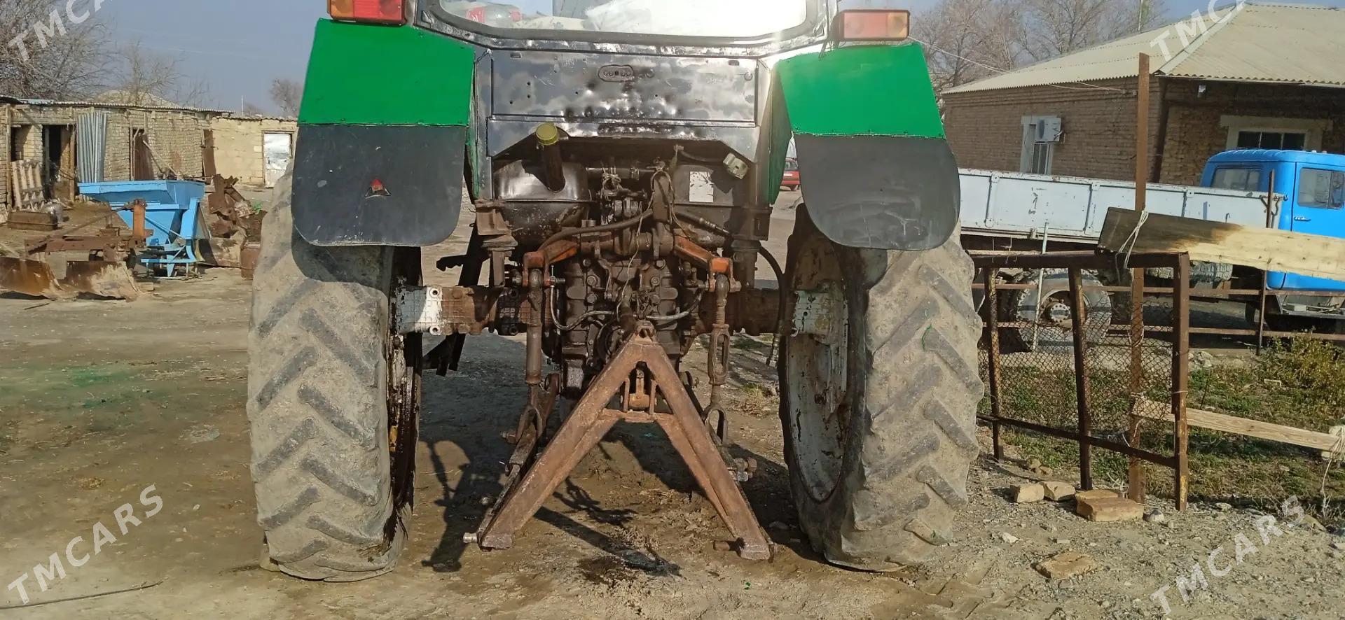 Belarus 320 2010 - 70 000 TMT - Bäherden - img 4