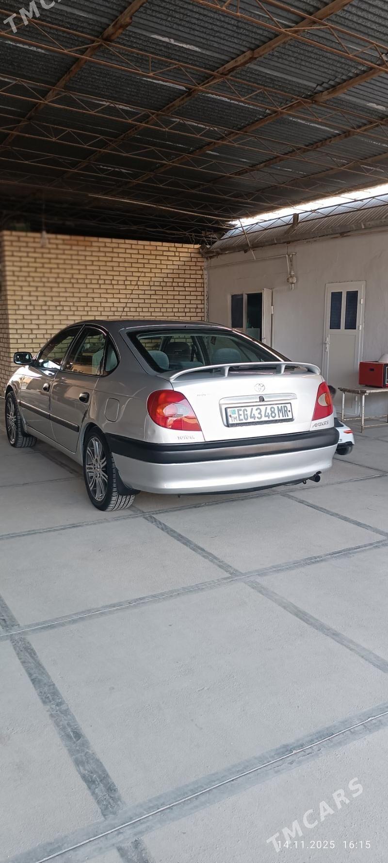 Toyota Avensis 2000 - 110 000 TMT - Мары - img 3