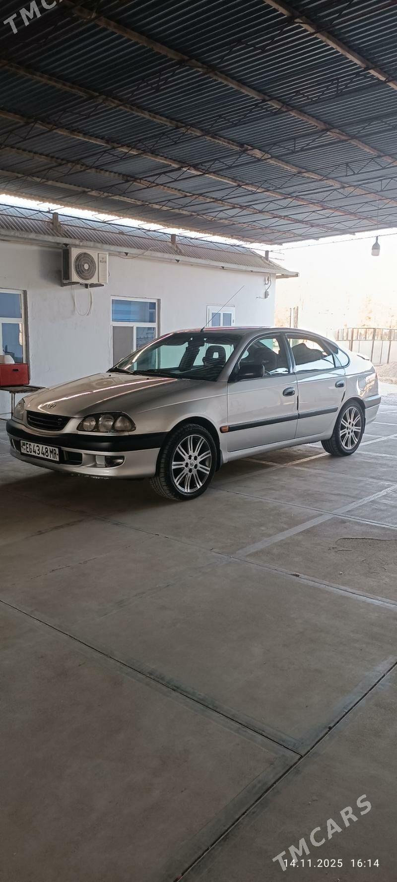 Toyota Avensis 2000 - 110 000 TMT - Мары - img 1