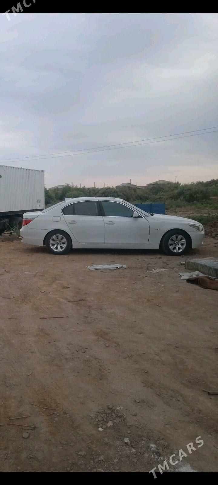 BMW E60 2005 - 125 000 TMT - Köneürgenç - img 4