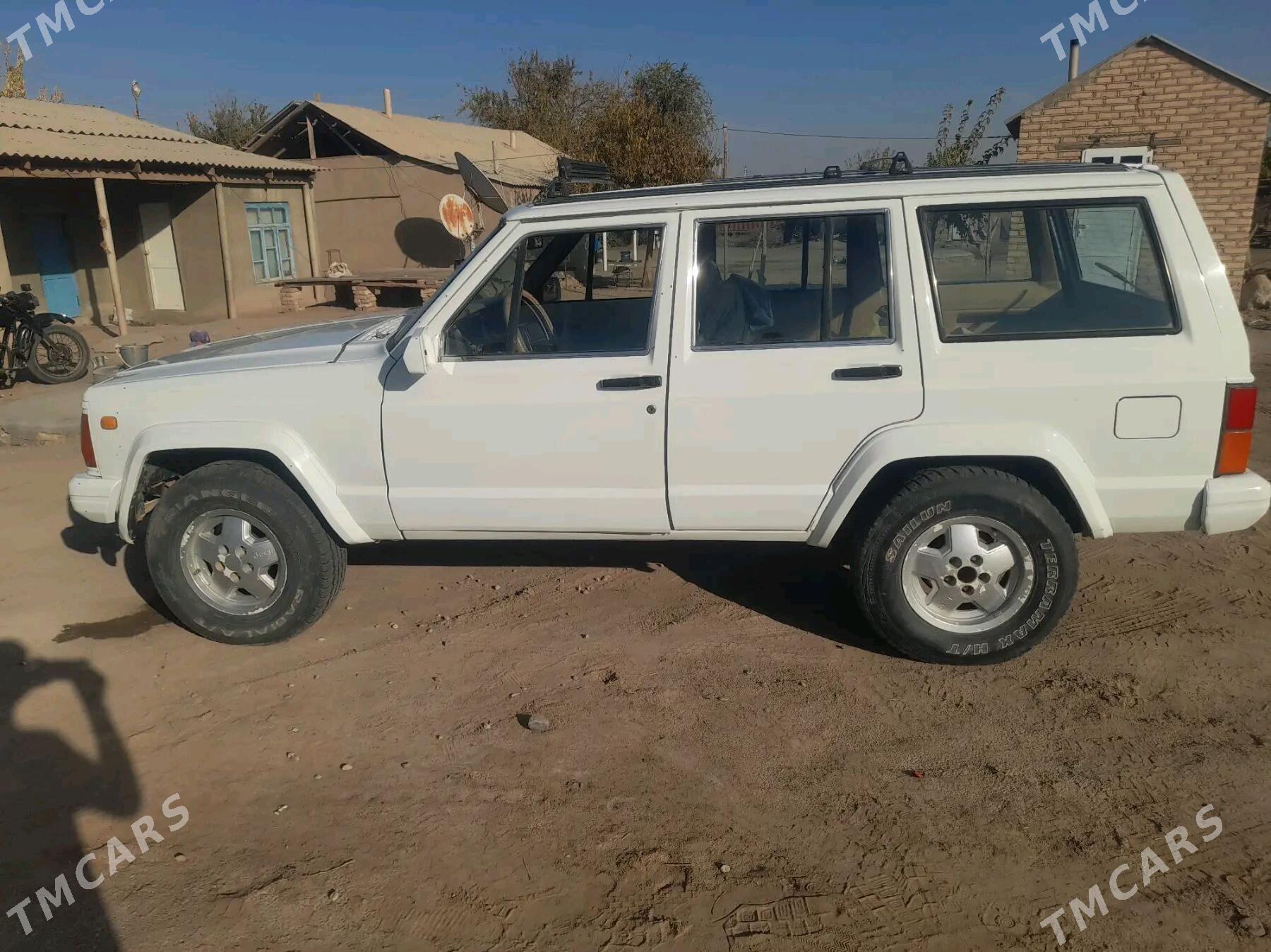 Jeep Cherokee 1995 - 46 000 TMT - Babadaýhan - img 5