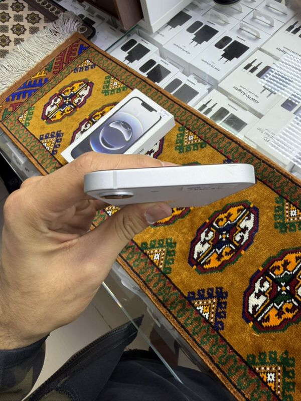 IPhone 16 e 256gb 100% - Garaşsyzlygyň 15 ýyllygy Söwda Merkezi - img 5