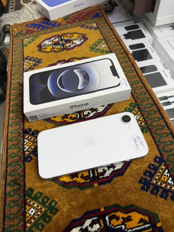 IPhone 16 e 256gb 100% - Garaşsyzlygyň 15 ýyllygy Söwda Merkezi - img 1