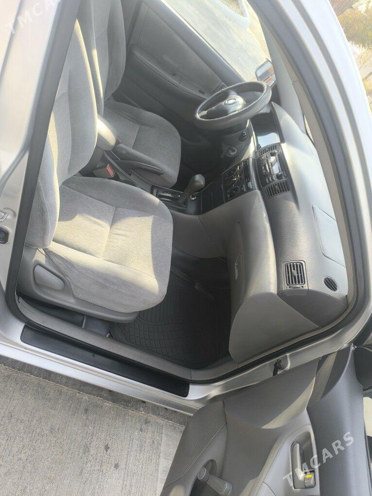 Toyota Corolla 2002 - 135 000 TMT - Балканабат - img 3