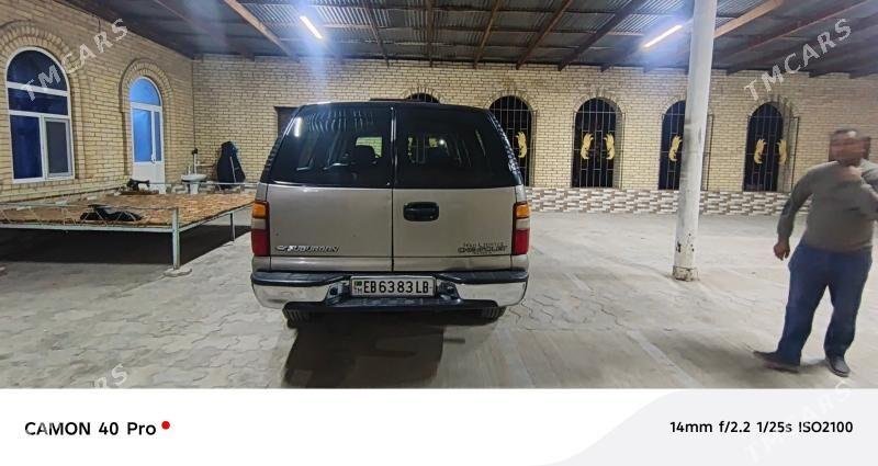 Chevrolet Suburban 2001 - 180 000 TMT - Türkmenabat - img 2