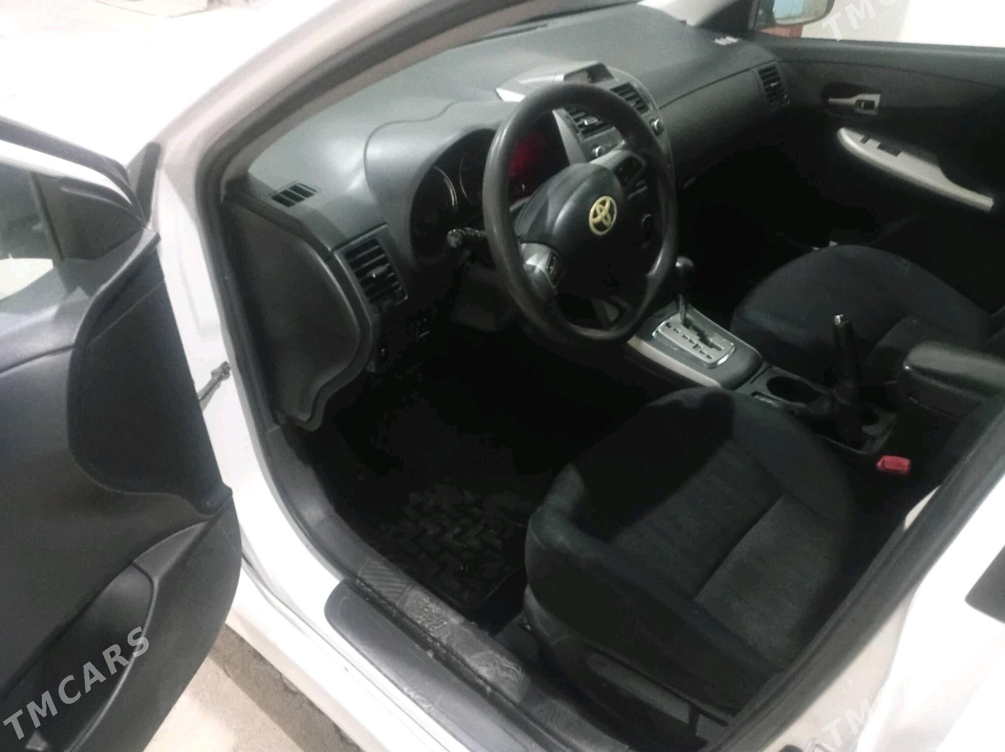 Toyota Corolla 2011 - 178 000 TMT - Ашхабад - img 3