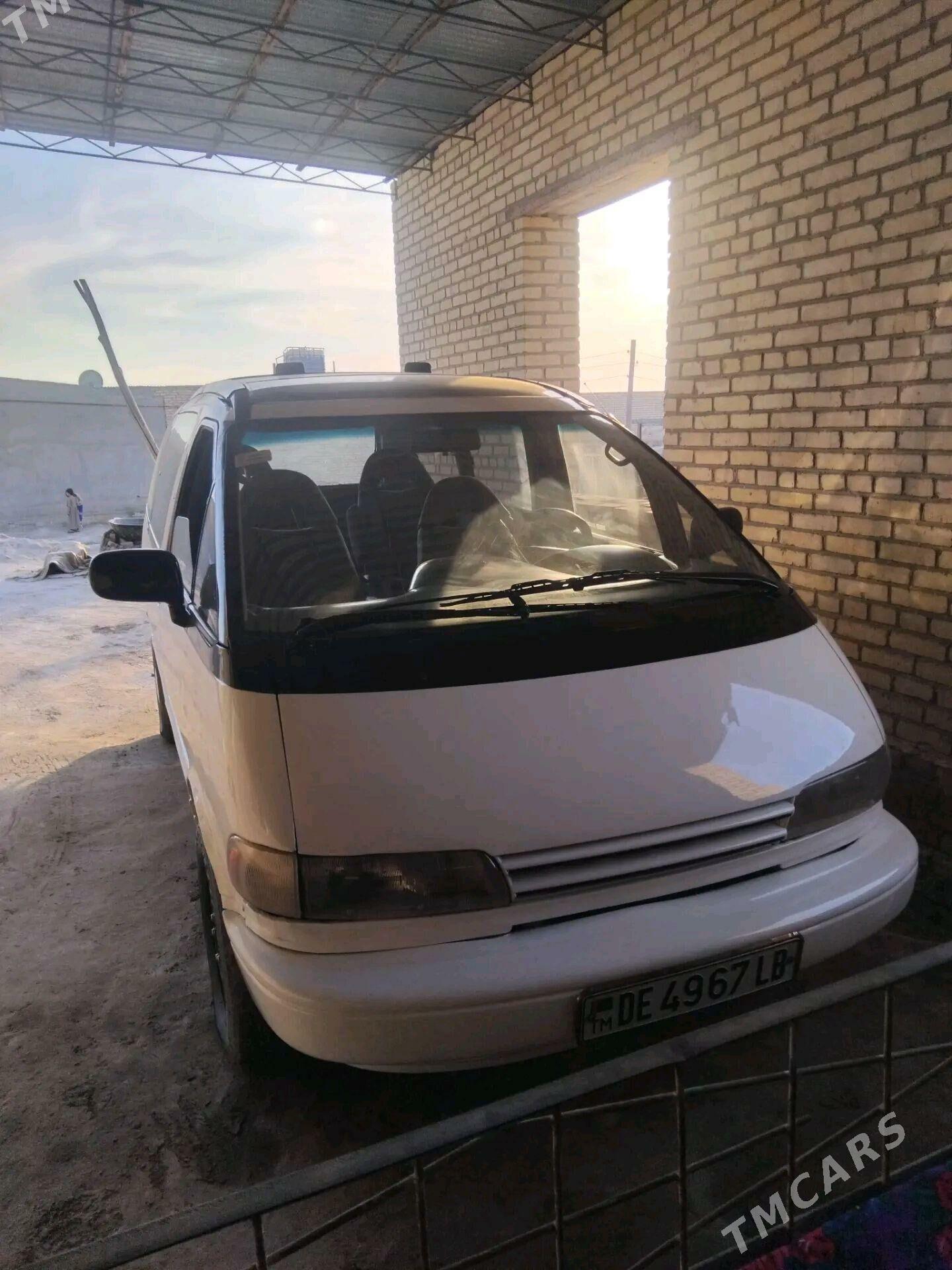 Toyota Previa 1992 - 70 000 TMT - Халач - img 1
