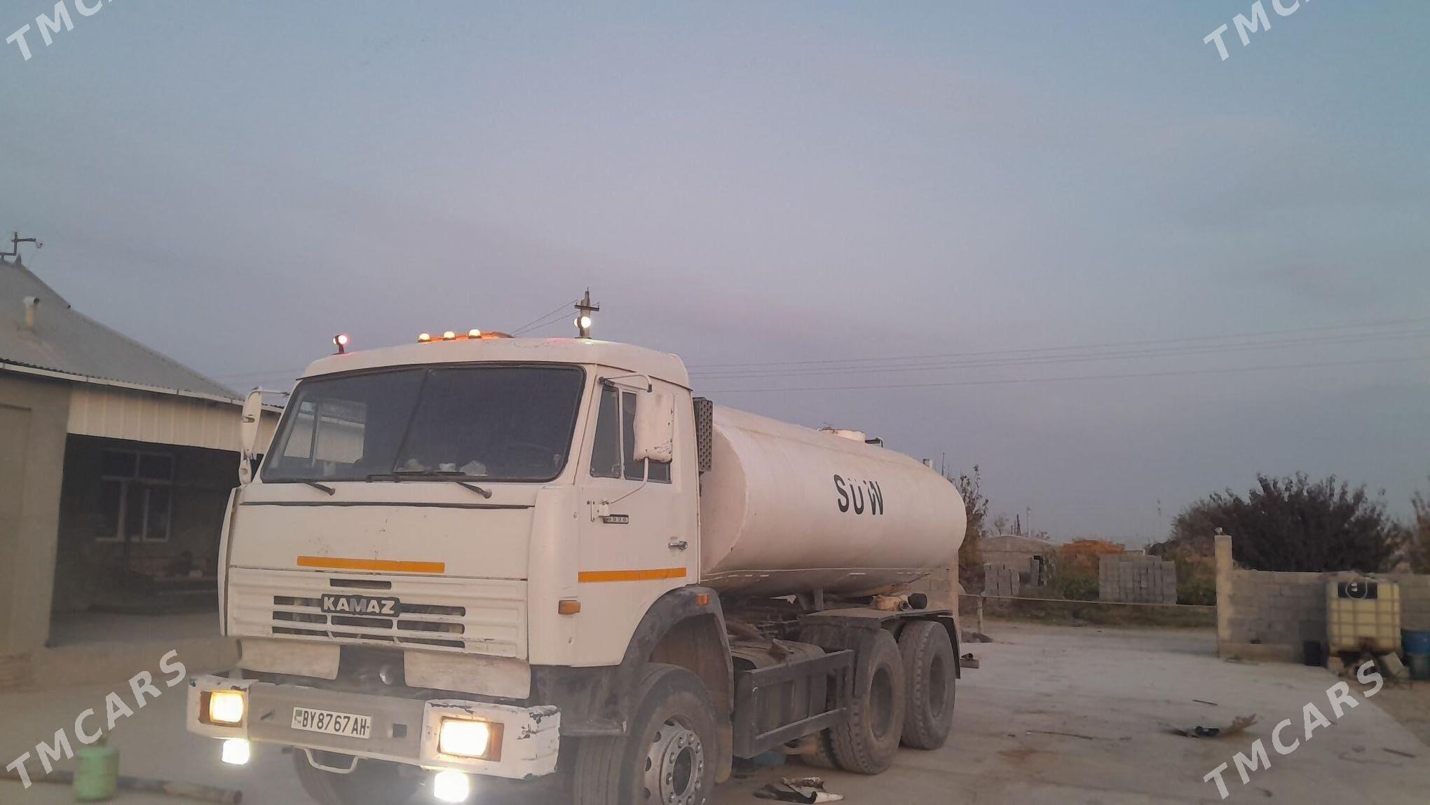 Kamaz 6520 2005 - 220 000 TMT - Гёкдепе - img 2