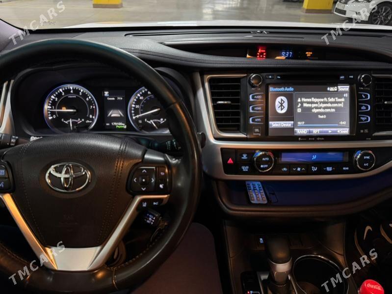 Toyota Highlander 2018 - 588 000 TMT - Ашхабад - img 2