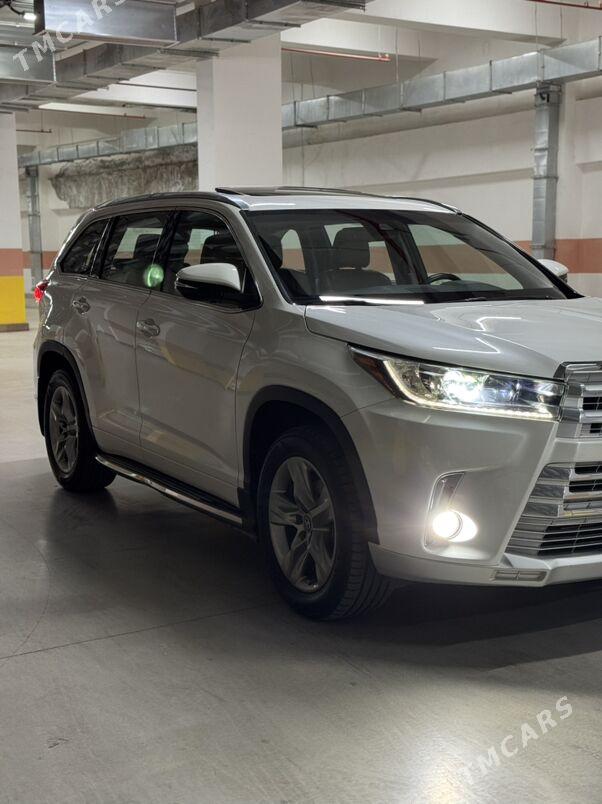 Toyota Highlander 2018 - 588 000 TMT - Ашхабад - img 8