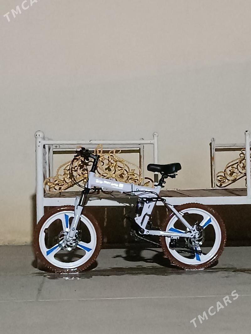 BMW - Балканабат - img 5