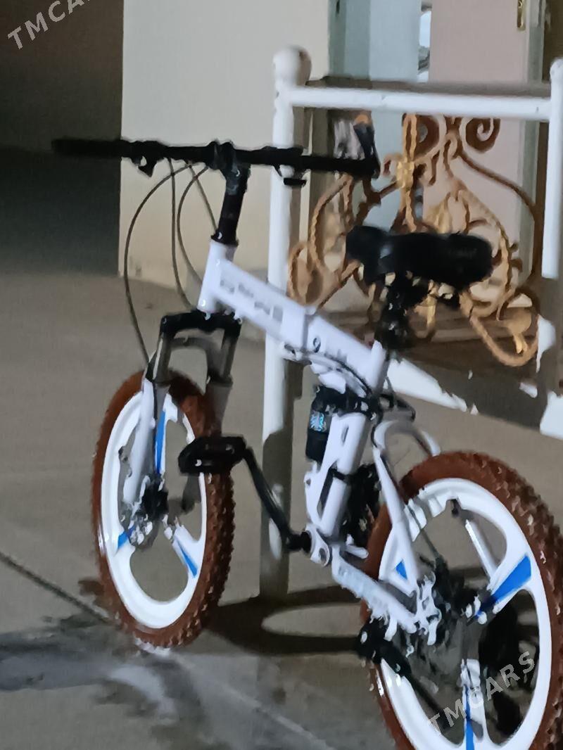 BMW - Балканабат - img 10