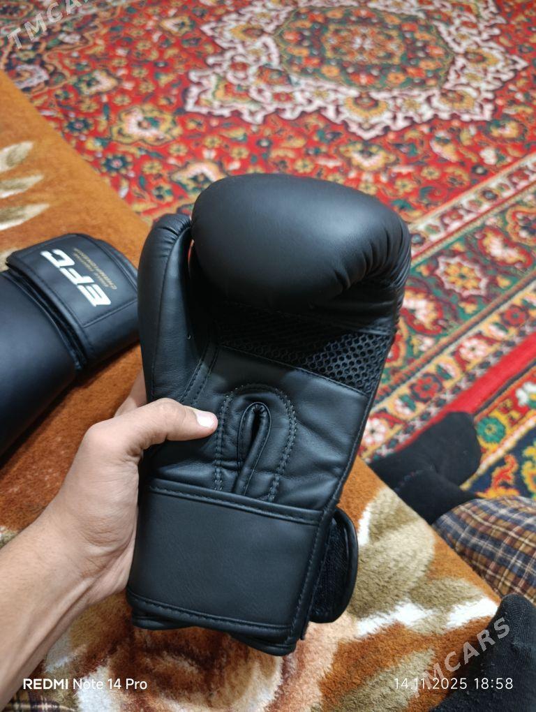 перчатка - Туркменабат - img 2