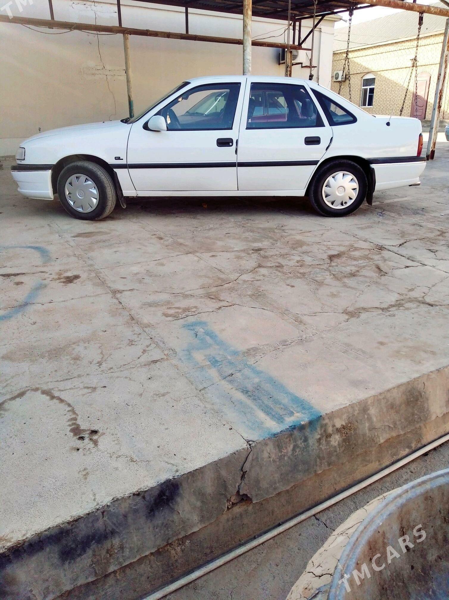 Opel Vectra 1994 - 48 000 TMT - Мары - img 2