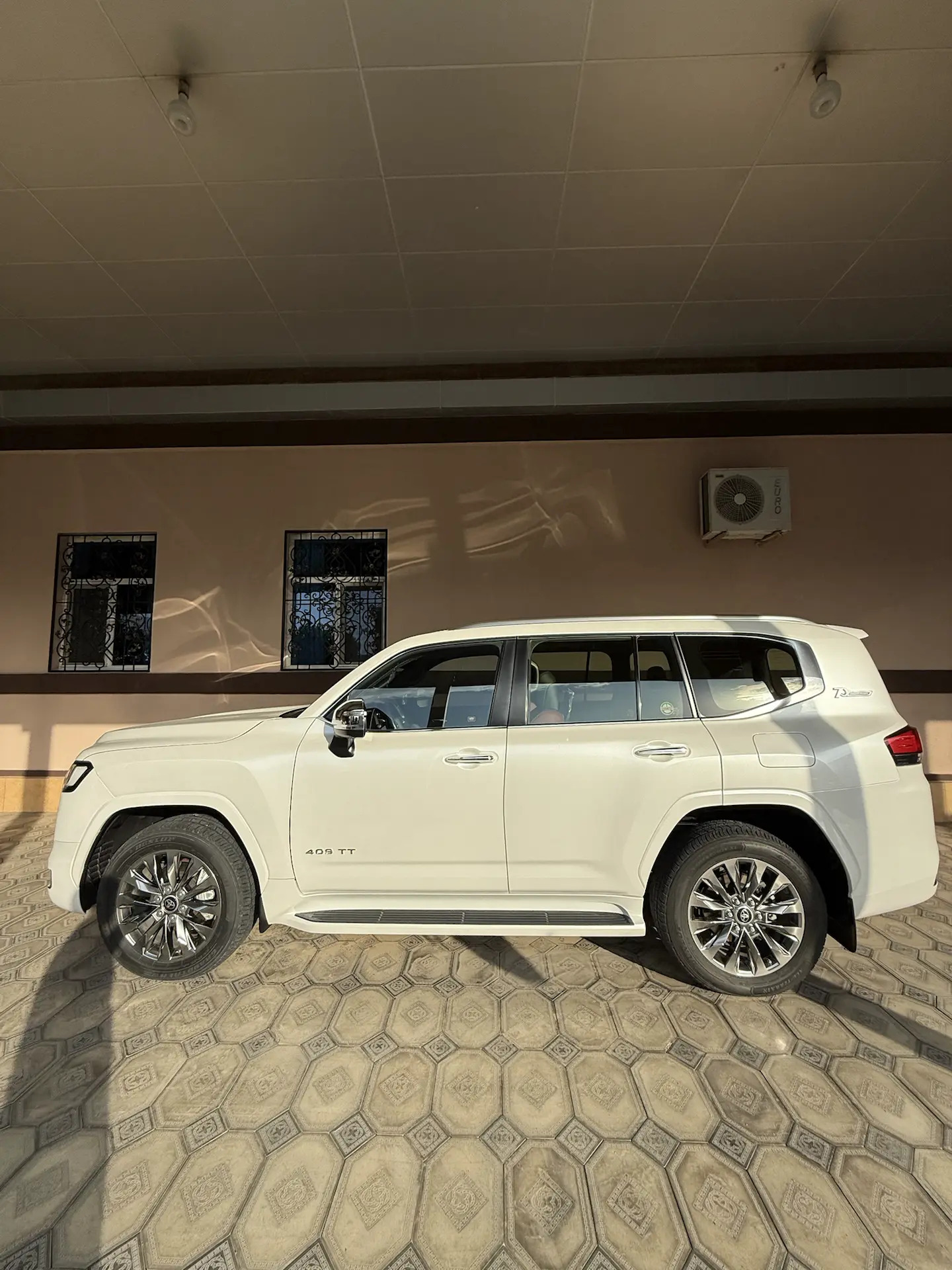 Toyota Land Cruiser 2023 - 1 600 000 TMT - Ашхабад - img 3