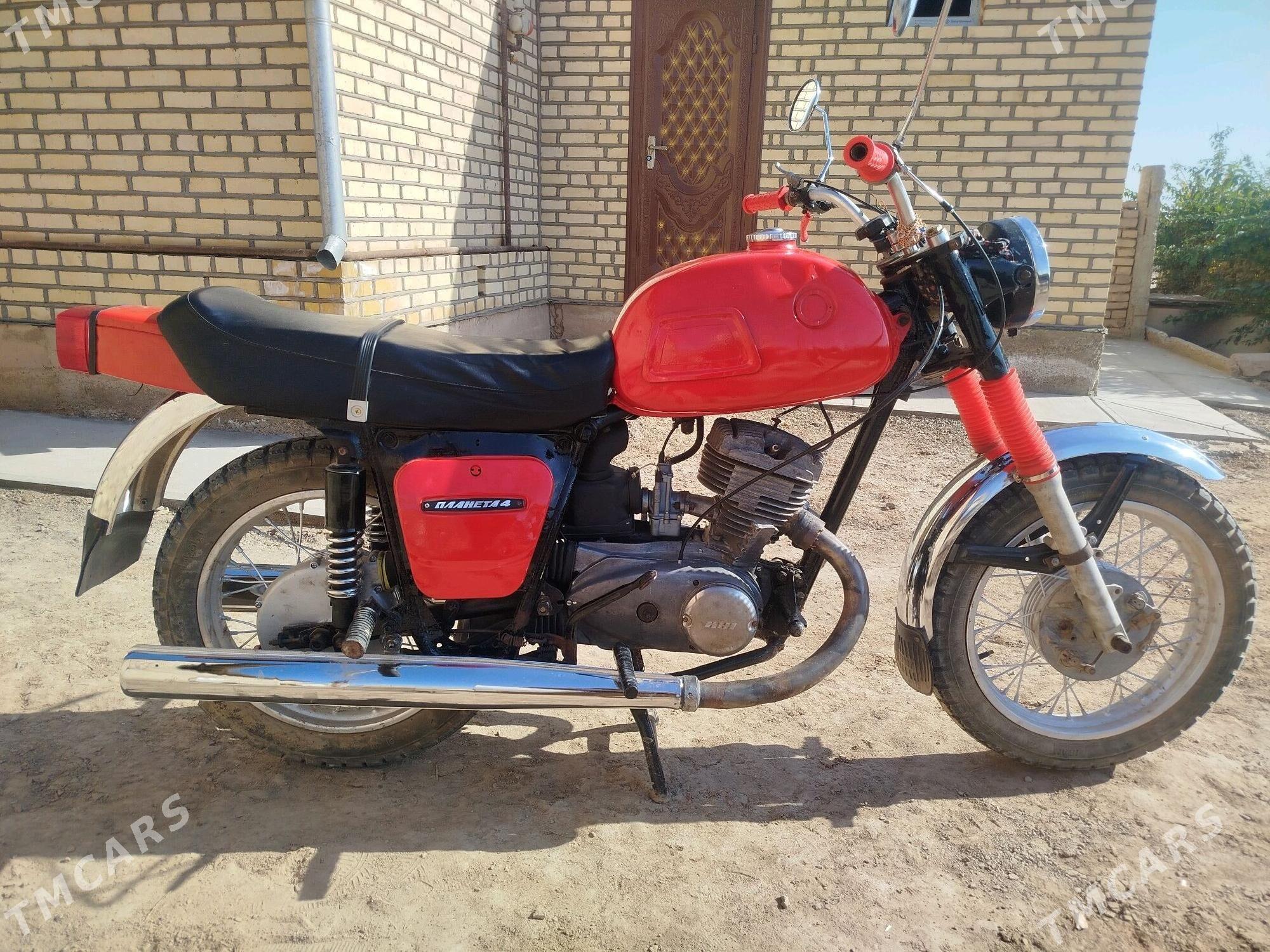 Iž Planeta 4 1997 - 11 000 TMT - Бабадайхан - img 2