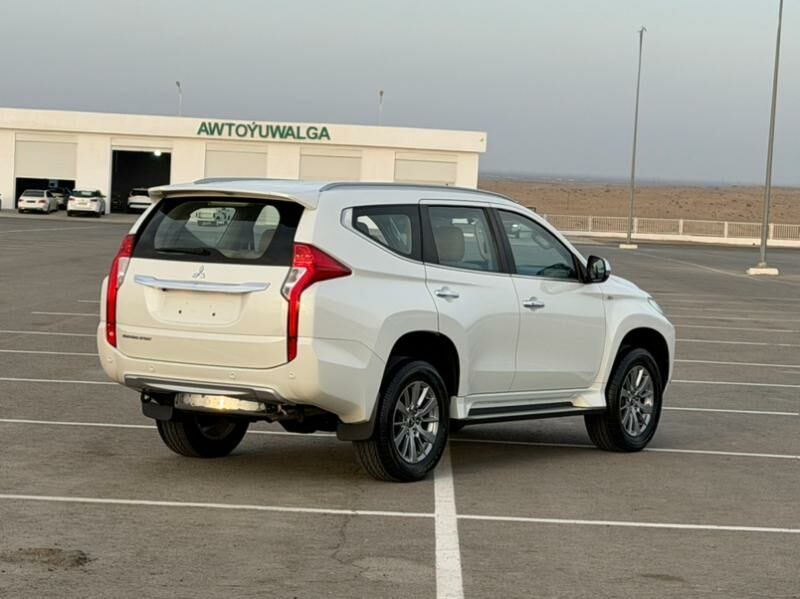 Mitsubishi Montero Sport 2019 - 373 000 TMT - Ашхабад - img 6