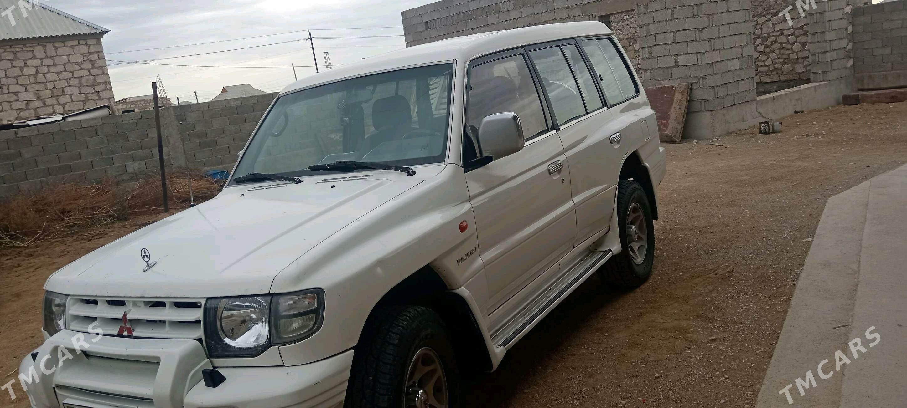 Mitsubishi Pajero 1999 - 85 000 TMT - Джебел - img 1