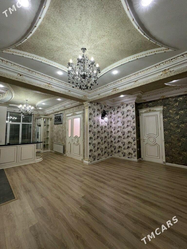 padwoiski 3 kom 5 et elit - Podwoýski köç. (Bitarap Türkmenistan şaýoly) - img 2