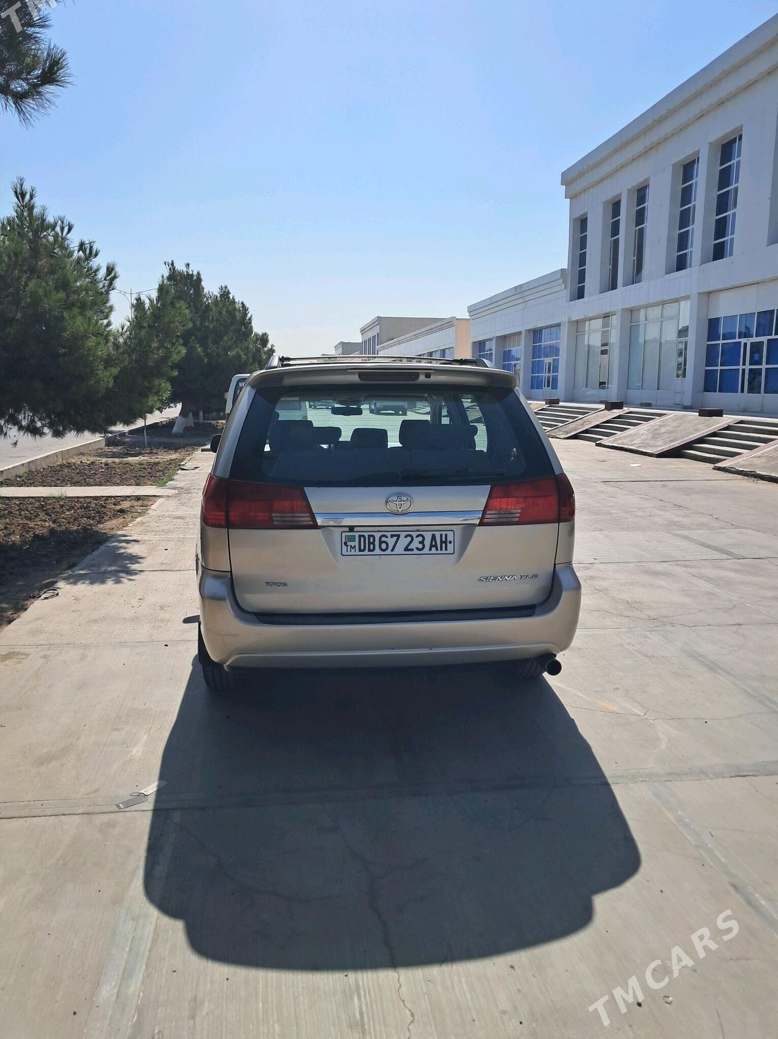 Toyota Sienna 2004 - 240 000 TMT - Туркменабат - img 5