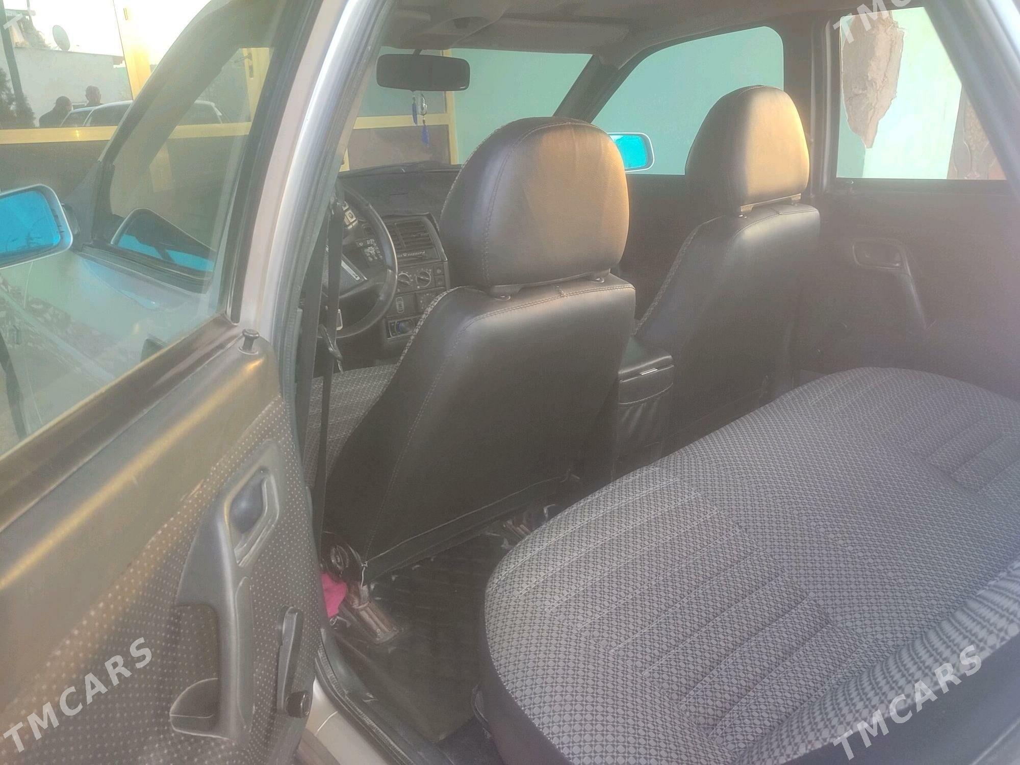 Lada 2110 2006 - 50 000 TMT - Гурбансолтан Едже - img 3