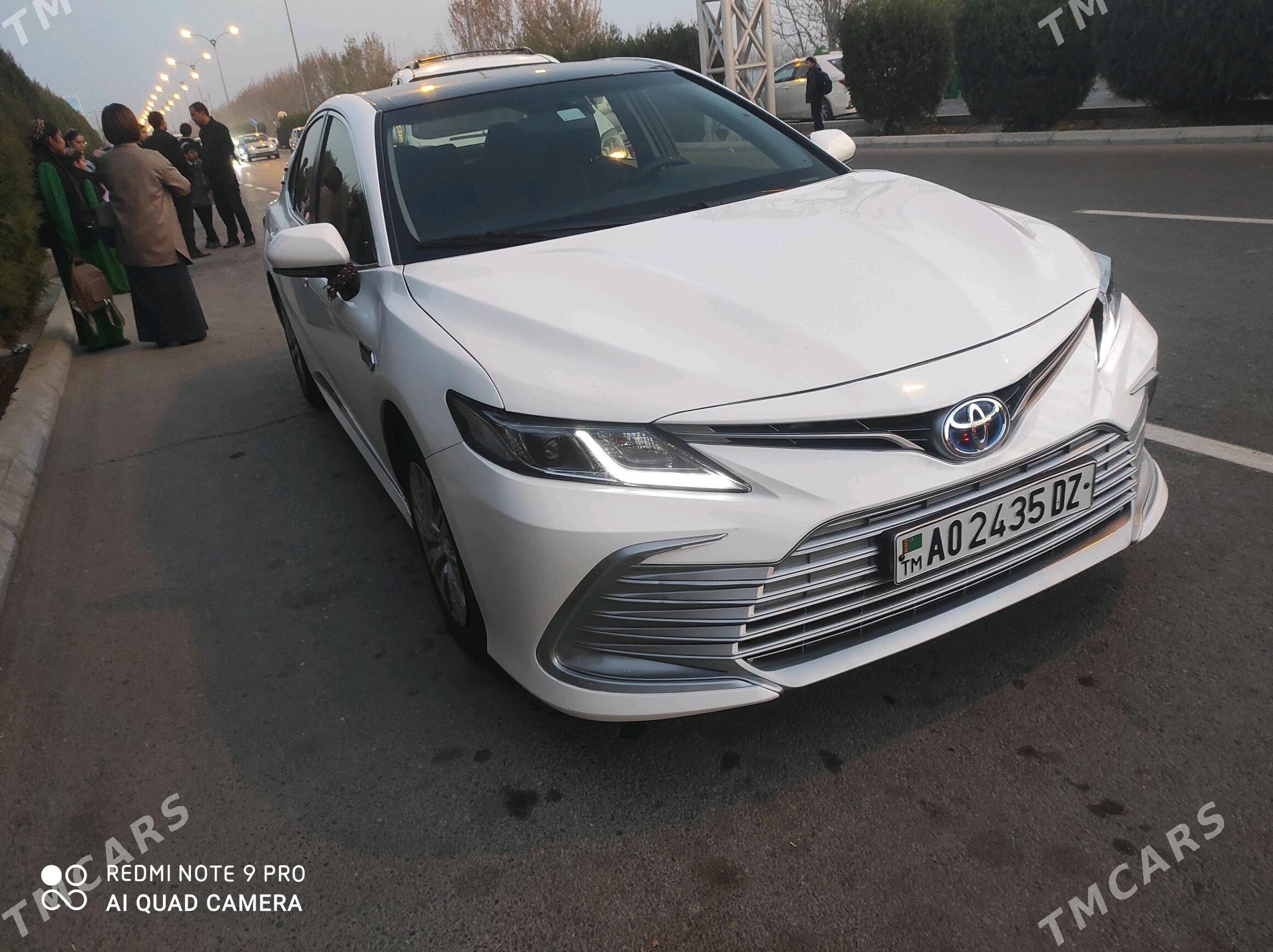 Toyota Camry 2021 - 215 000 TMT - Дашогуз - img 1
