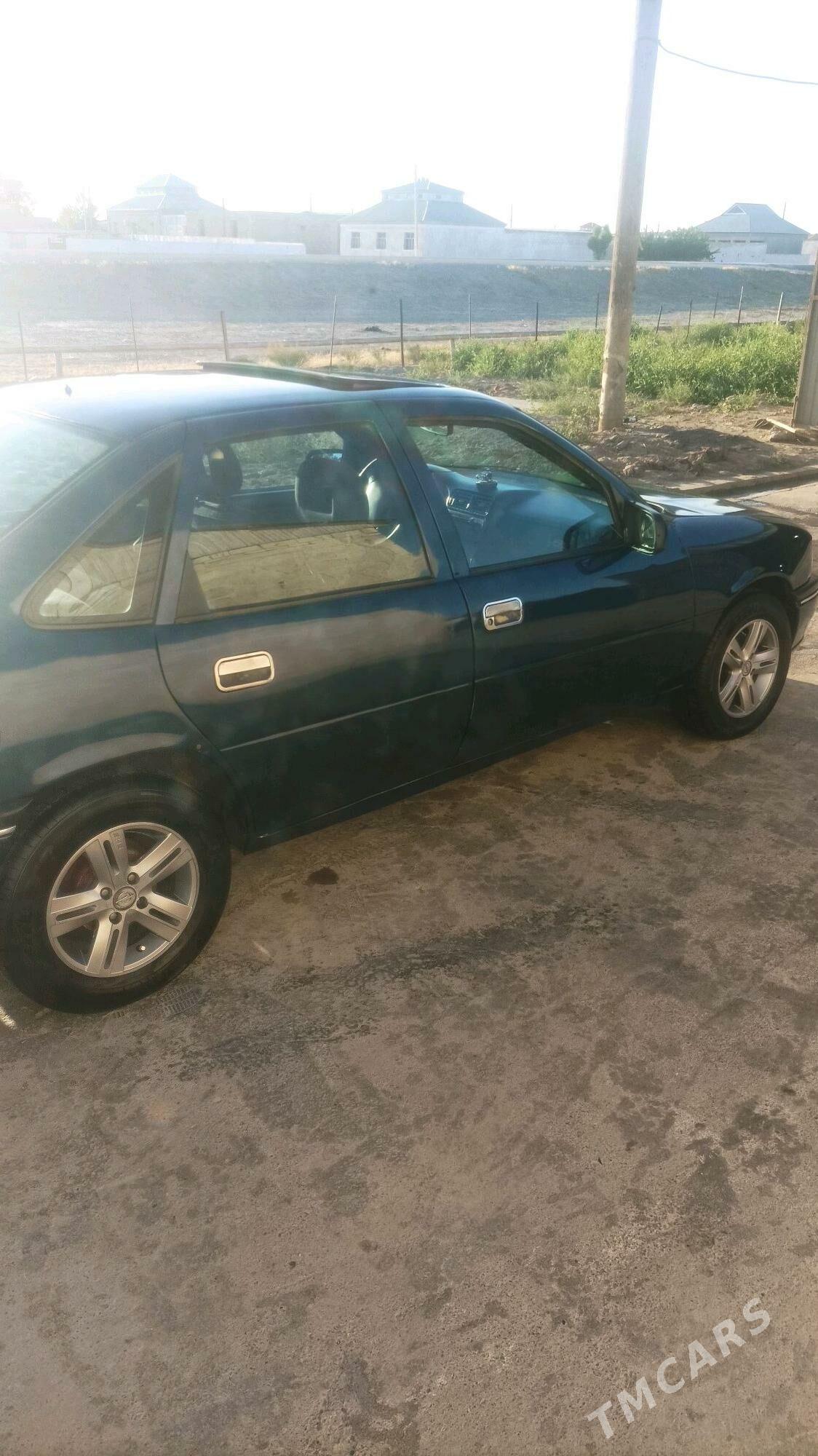 Opel Vectra 1993 - 35 000 TMT - Balkanabat - img 3