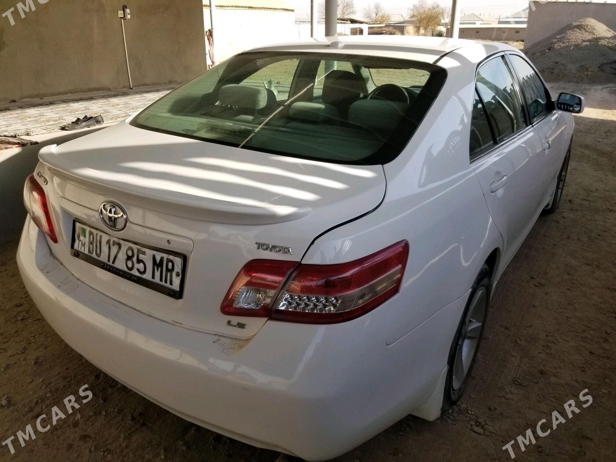 Toyota Camry 2011 - 166 000 TMT - Мары - img 2