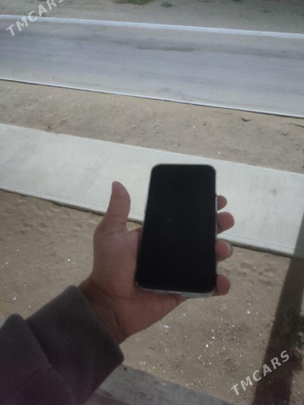 IPhone 13 pro - Бузмеин ГРЭС - img 3