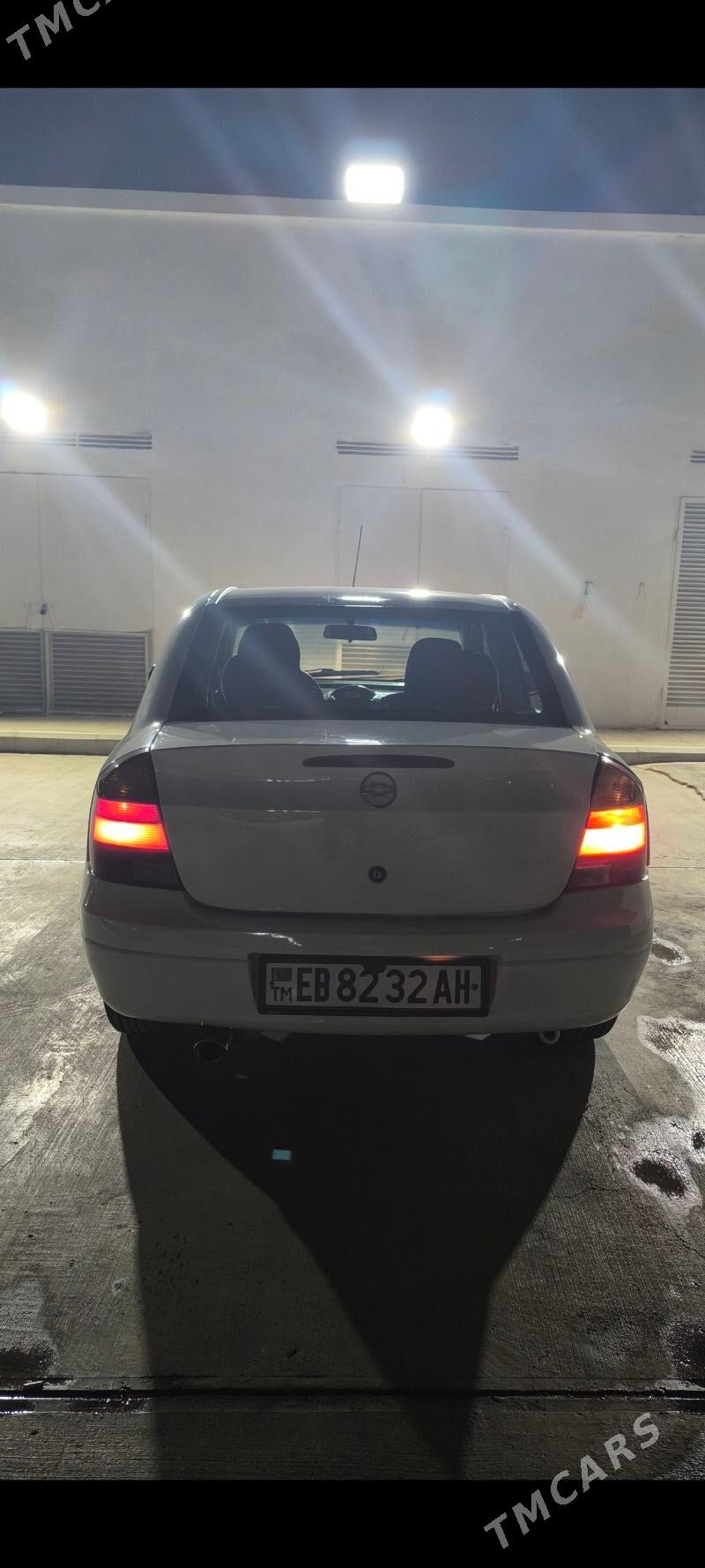 Opel Corsa 2003 - 55 000 TMT - Hitrowka - img 4