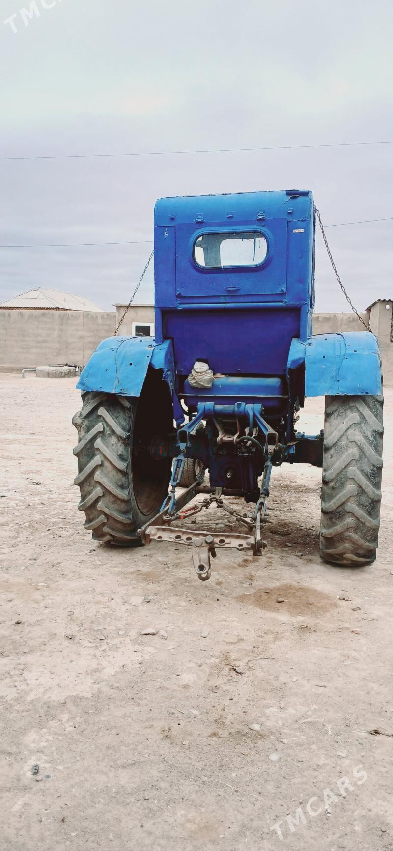 Belarus 320 1982 - 16 000 TMT - Sarahs - img 4