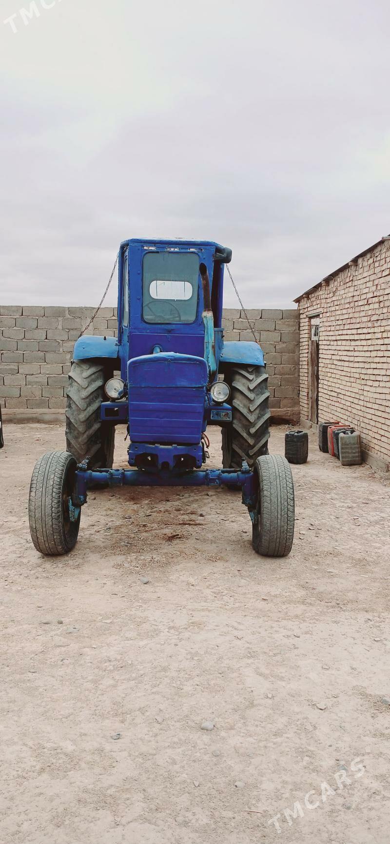 Belarus 320 1982 - 16 000 TMT - Sarahs - img 2