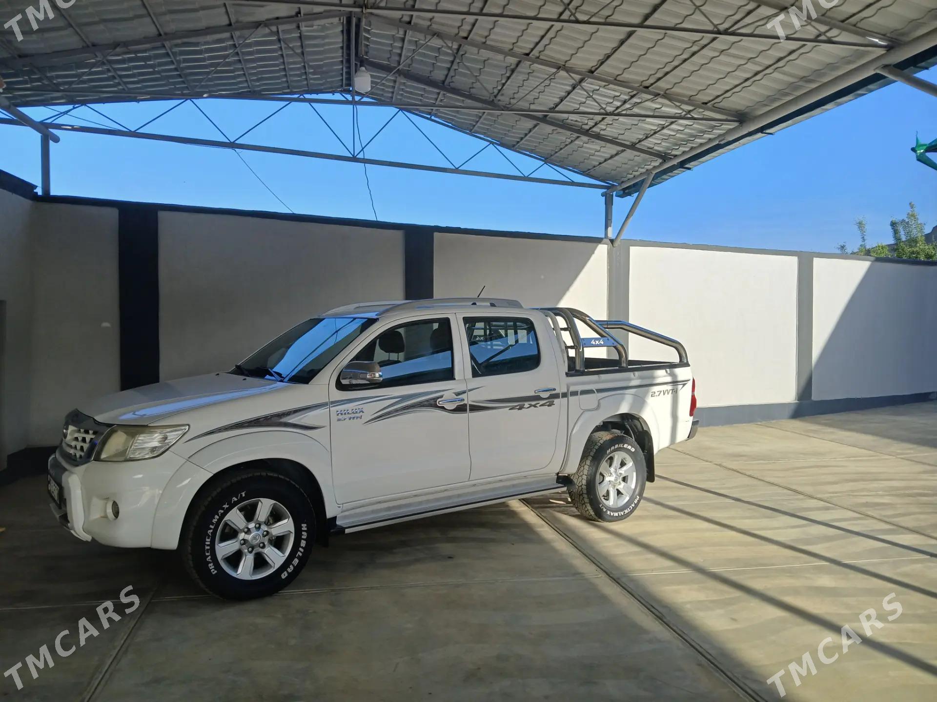 Toyota Hilux 2012 - 430 000 TMT - Magtymguly - img 1