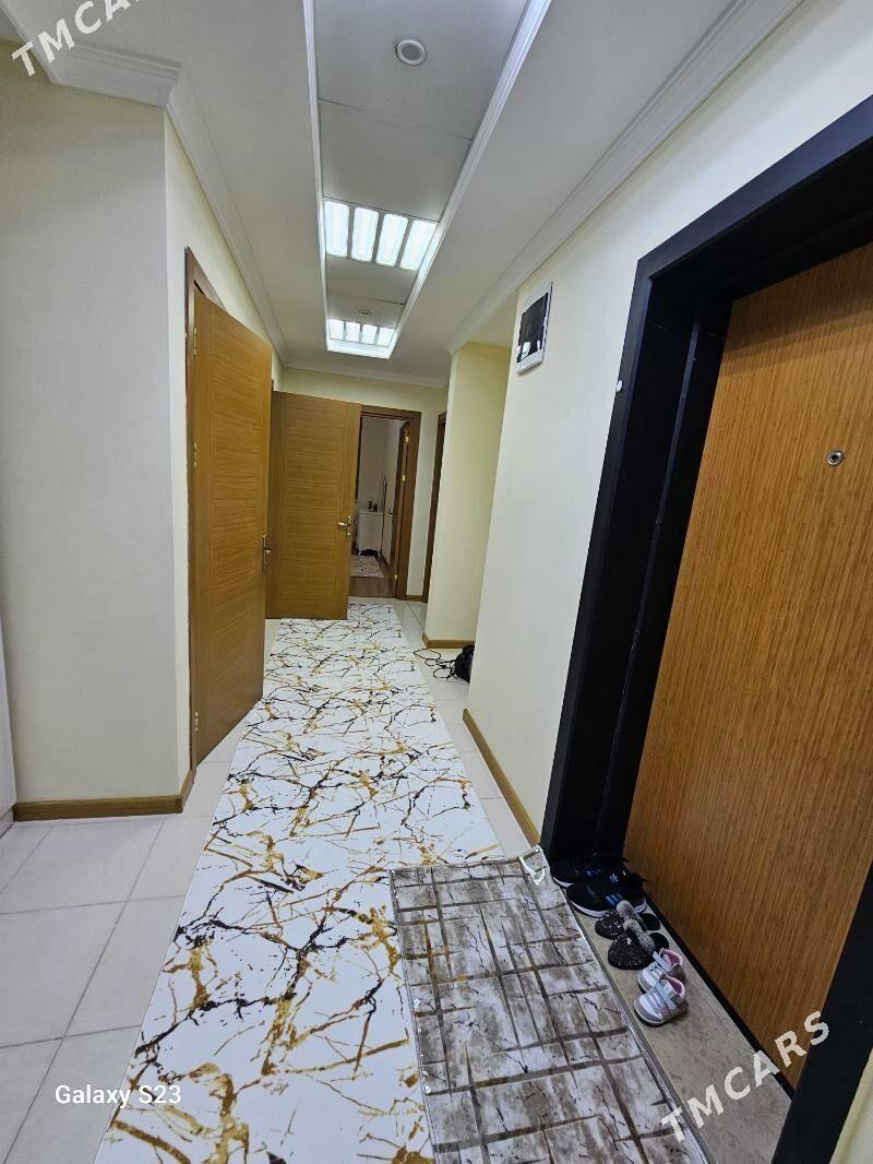 Arenda jay - Gurtly - img 3