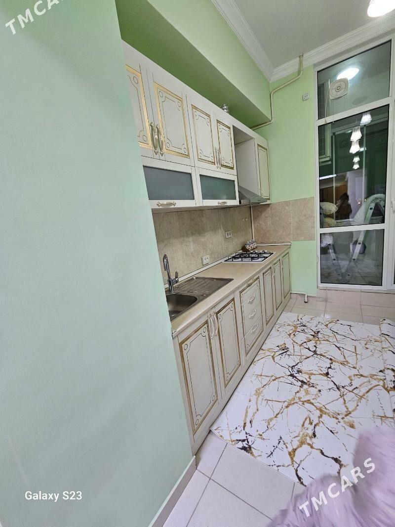 Arenda jay - Gurtly - img 2