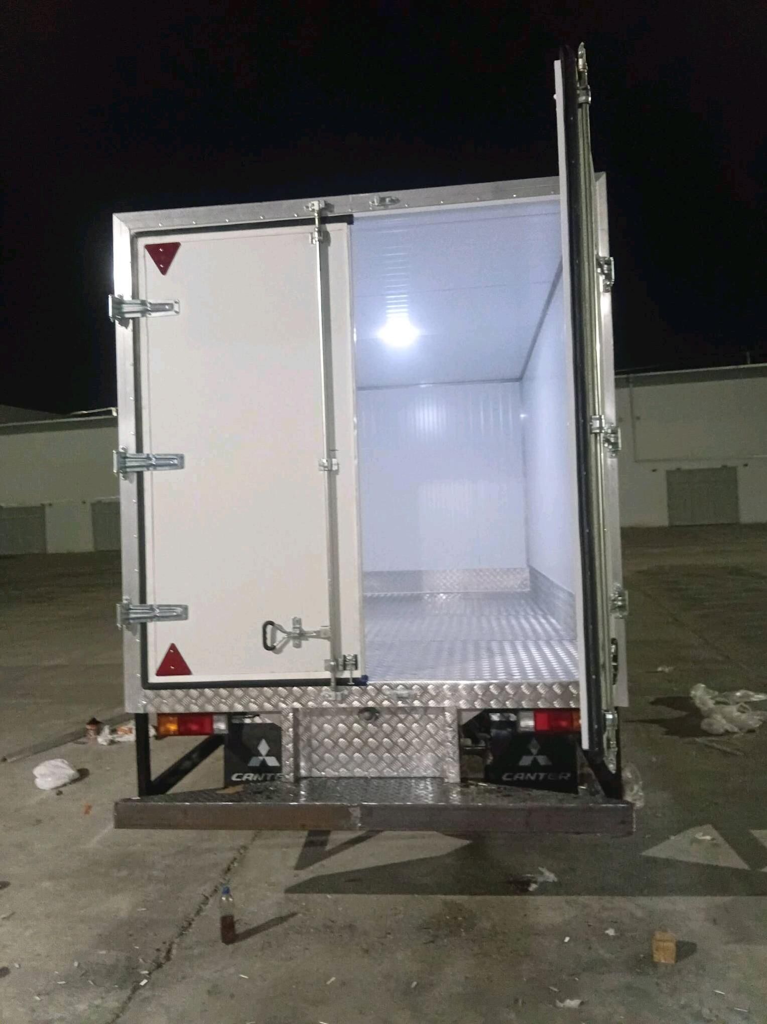 butga canter 10 000 TMT - Мары - img 4