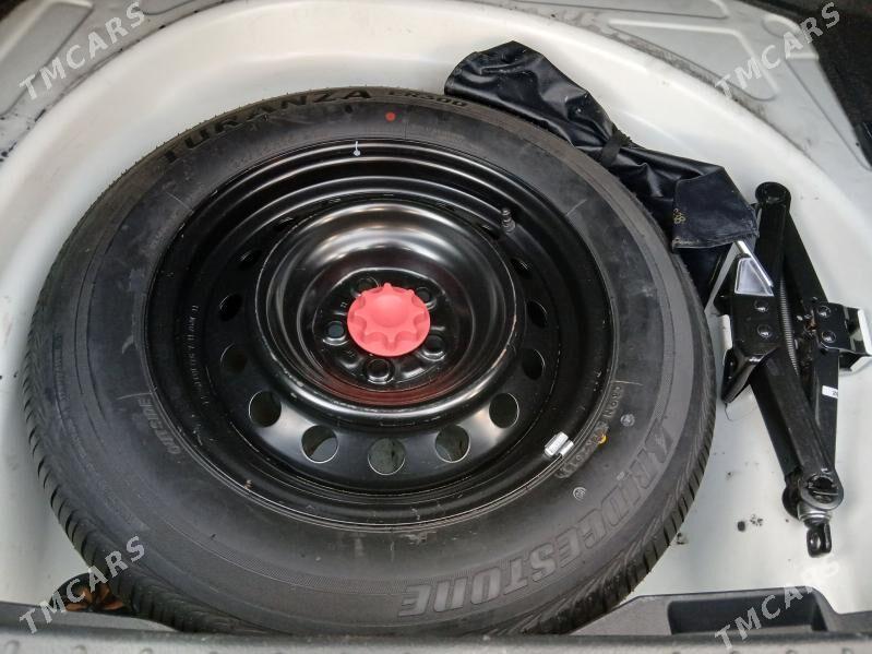 Toyota Corolla 2011 - 200 000 TMT - Gyzylarbat - img 10